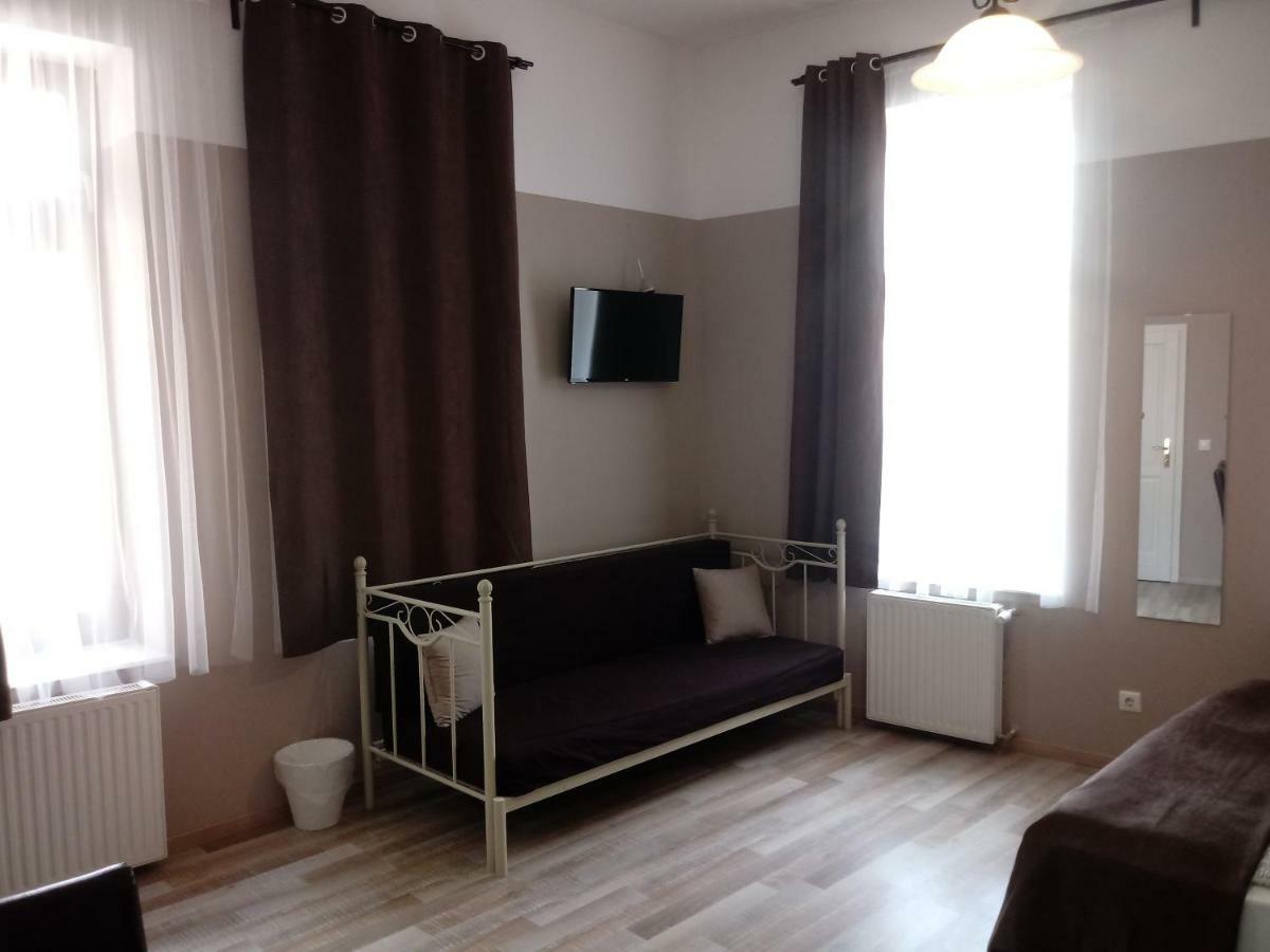 Promenade Panzio Bed & Breakfast Miskolc